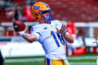 NCAA Football: Pitt Panthers at Cincinnati Bearcats