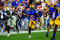 West Virginia Mountaineers at Pitt Panthers