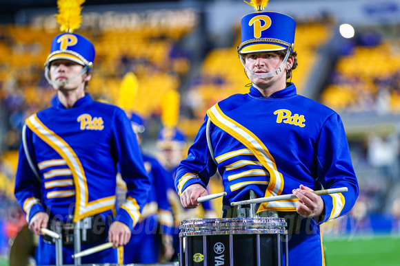NCAA Football: Virginia Cavaliers at Pitt Panthers