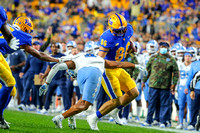 NCAA Football: North Carolina Tar Heels at Pitt Panthers