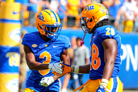 NCAA Football: Western Michigan Broncos at Pitt Panthers