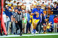 NCAA Football: West Virginia Mountaineers at Pitt Panthers