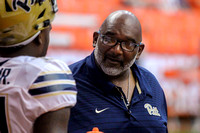 NCAA Football:  Pitt Panthers at Syracuse Orange