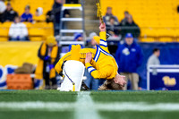 NCAA Football: North Carolina Tar Heels at Pitt Panthers