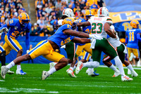 NCAA Football: Miami (FL) Hurricanes at Pitt Panthers